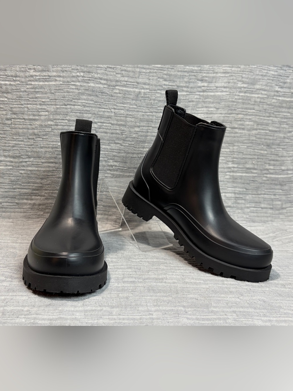 Bernardo Addison women’s matte black ankle rain boots